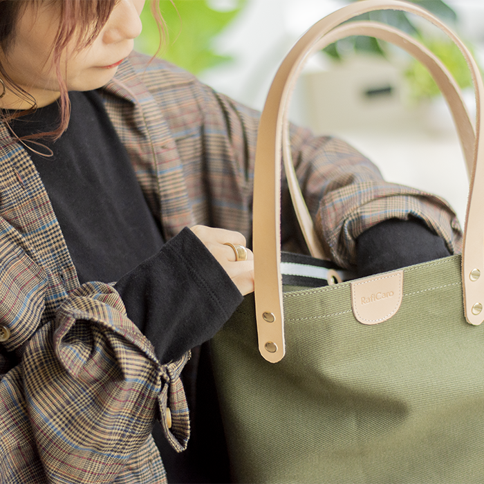 ラフィカロの大容量トートバッグ